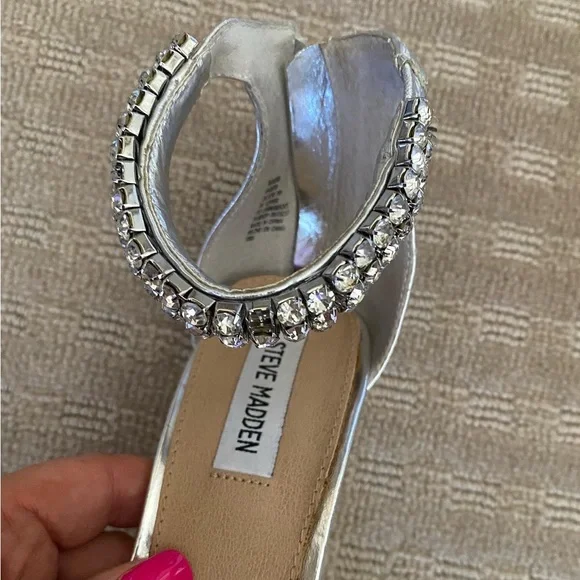 Steve Madden zip up Diamonte heels size 8 - Picture 2 of 4